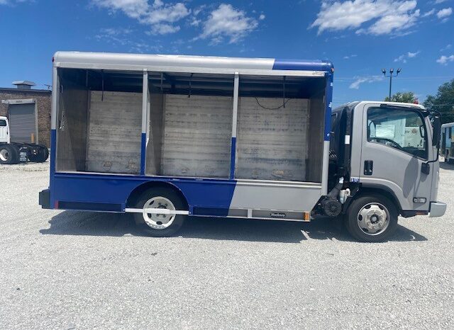 2019 ISUZU NRR Diesel 6 Bay Hackney (50368) full